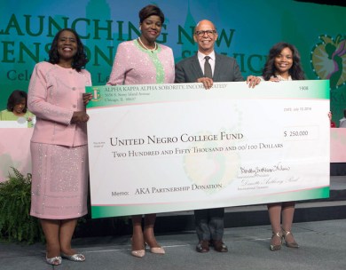 Alpha Kappa Alpha Sorority Donates quarter million dollars to UNCF