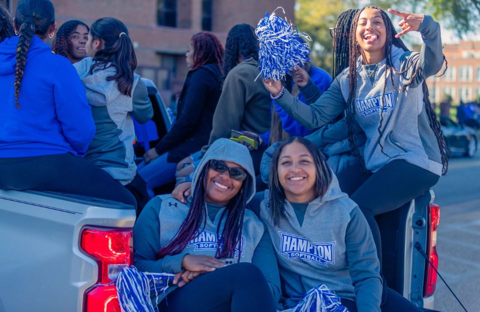 Hampton University Homecoming Parade Softball Team 2023